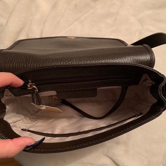 NWT Michael Kors Medium Leather Saddle Bag - Picture 7 of 16